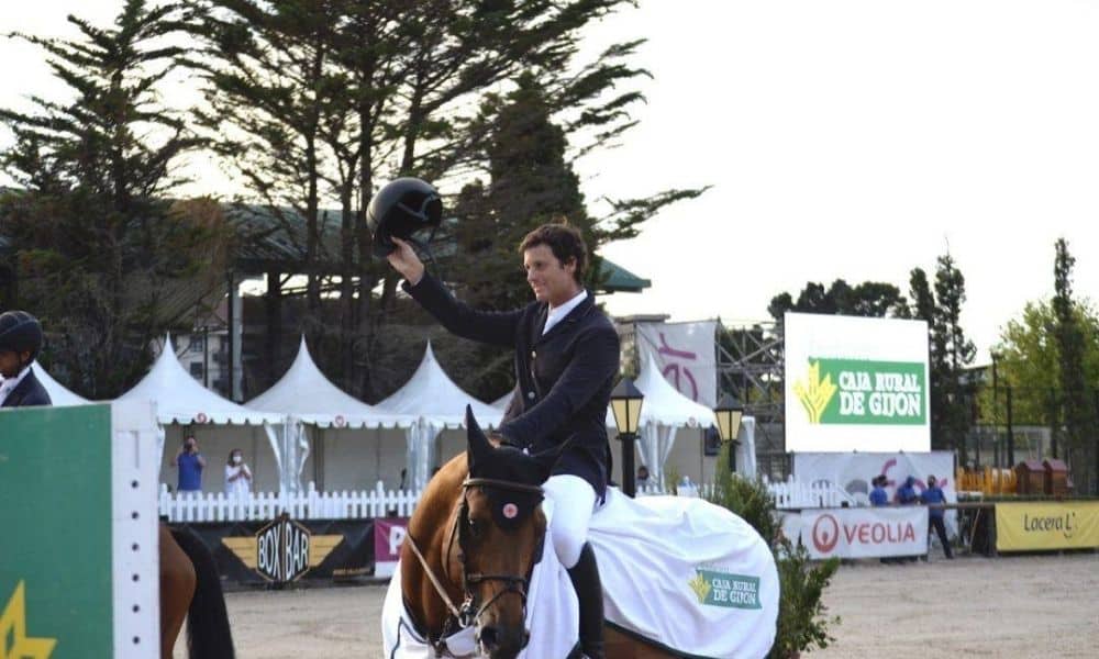 Pedro Veniss vence Grand Prix CSI2* de Gijón