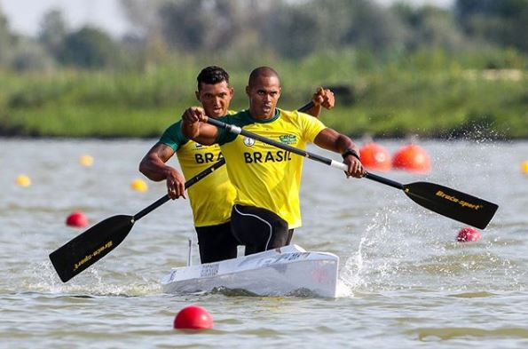 Erlon Souza e Isaquias Queiroz na prova do C2 1000 m masculino