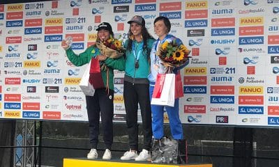 Ana Sátila no pódio da etapa de Praga da Copa do Mundo de Canoagem Slalom