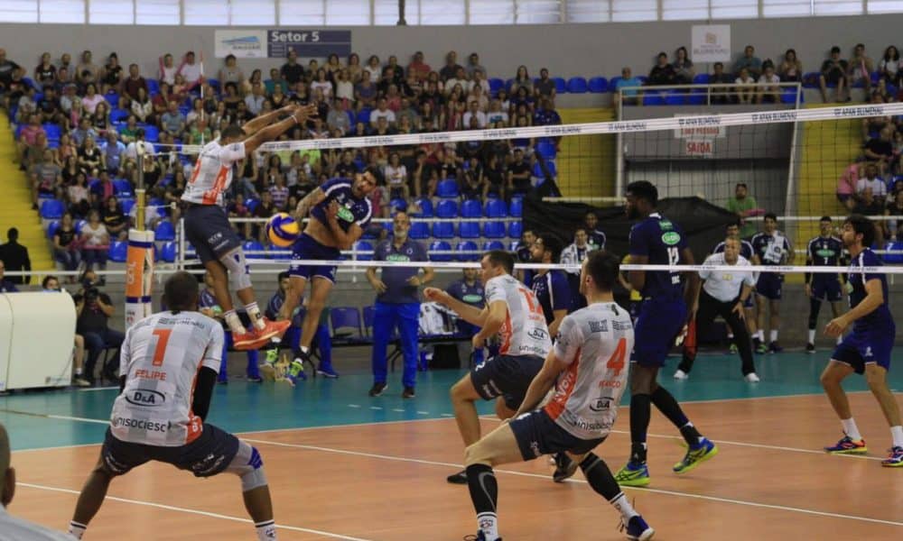 Neste sábado (14), a Superliga Masculina teve 4 jogos O OTD conta como foram as vitórias de Sada Cruzeiro, Pacaembu Ribeirão Preto, Vôlei Um e Vôlei Renata