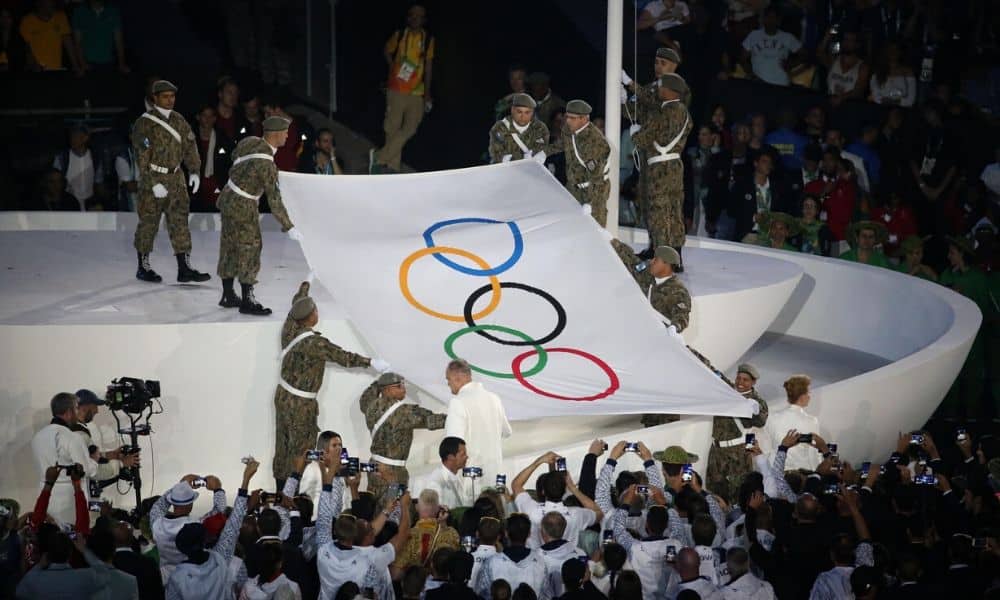 Bandeira Olímpica De Fibra Usada Durante Jogos Olímpicos De Verão De Tokyo  1964. Foto Editorial - Imagem de anel, unidade: 208714811