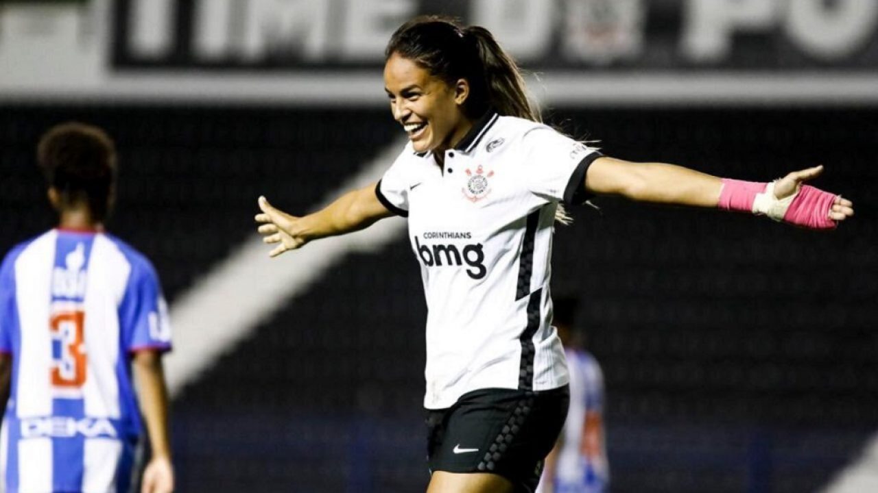 Gabi Nunes Da Show E Corinthians Goleia O Nacional Pelo Paulistao