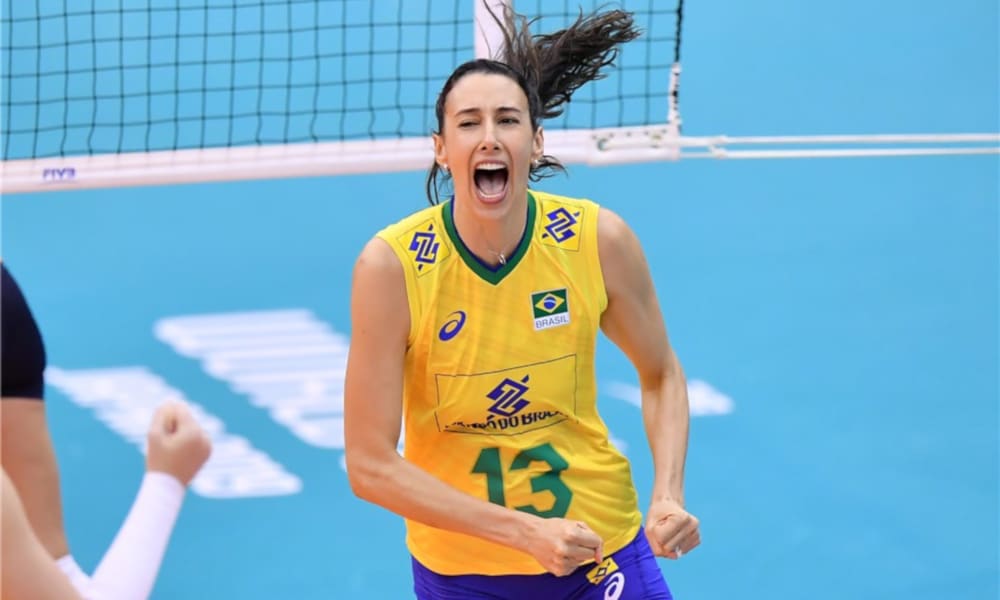 Sheilla é eleita a melhor jogadora de vôlei do Brasil de todos os