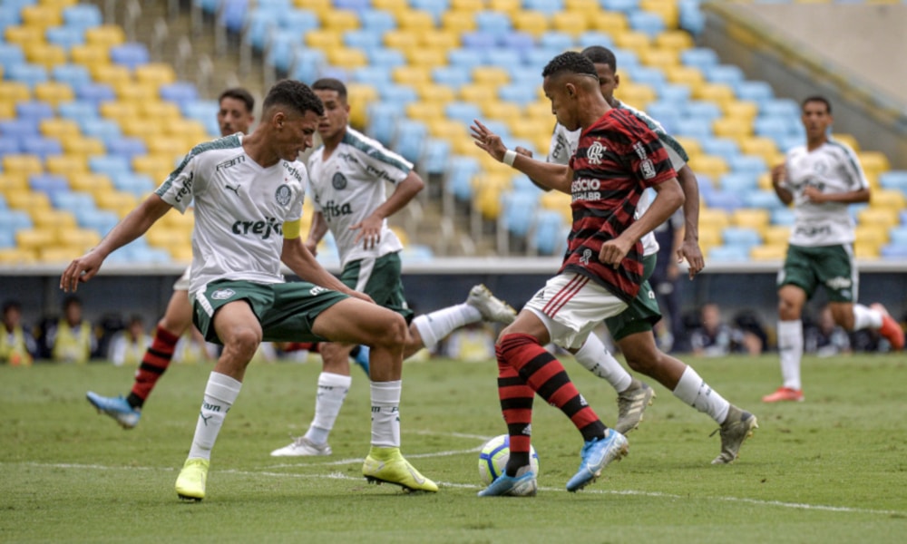 Fla Goleia O Palmeiras E Fica Perto Da Semi No Brasileiro Sub 17