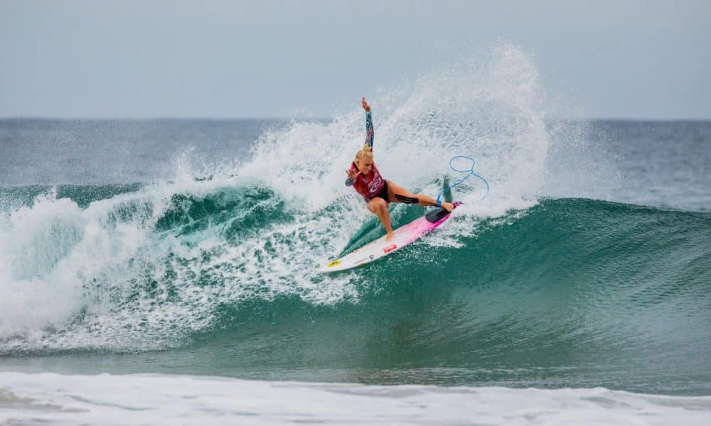 Após adiamentos, final do Mundial de Surfe 2021 acontece hoje (14)