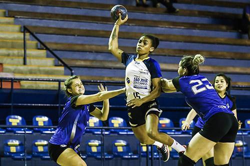 Conheça Bruna de Paula, a atleta que saiu do handebol escolar de Campestre  e chegou às Olimpíadas de Tóquio, sul de minas