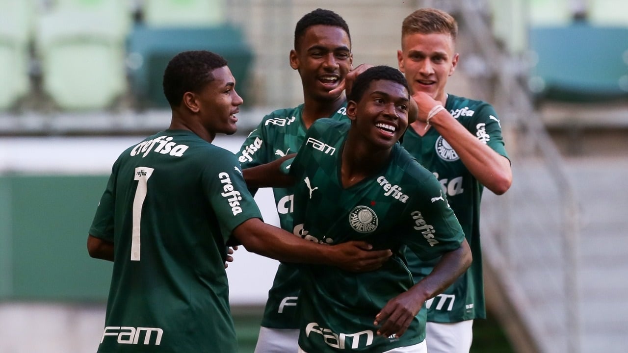 Verdão derrota Grêmio de virada e conquista o Campeonato Brasileiro Sub-17  – Palmeiras
