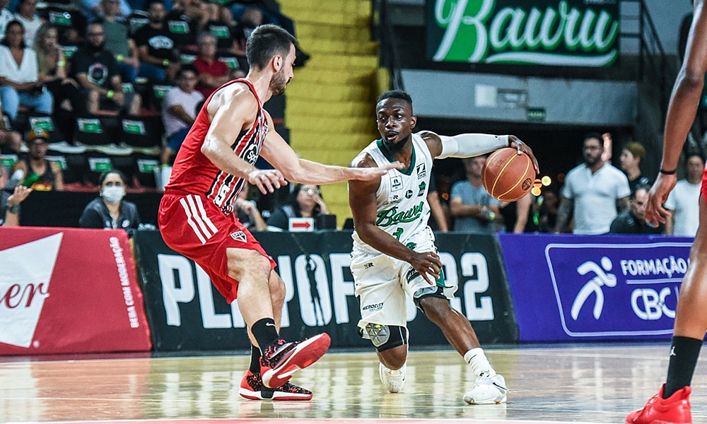 Dontrell Brite basquete masculino Bauru Basket renovação NBB