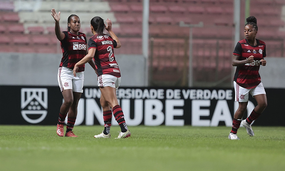 Campeonato Brasileiro  Flamengo x RB Bragantino - AO VIVO 
