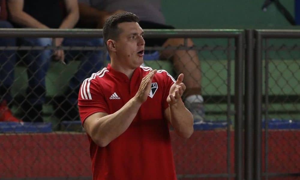 São Paulo abre 1 a 0 sobre o Pinheiros nas quartas do NBB