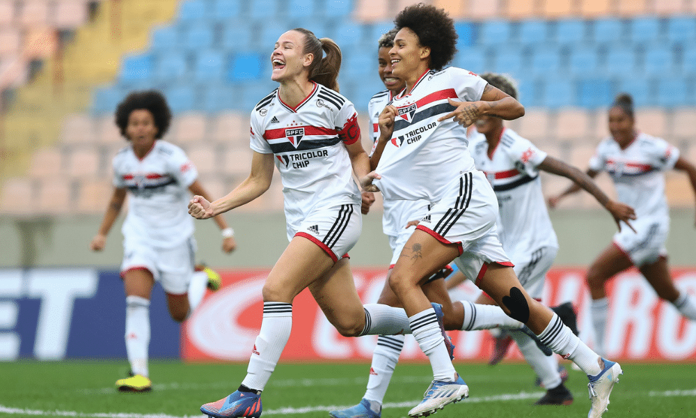 SÃO PAULO, SP - 28.08.2019: CAMPEONATO PAULISTA FEMININO - Sao Paulo  Women&# Championshonship - Sao Paulo and Santos draw 1-1 in the return game  on the afternoon of WednesdAugust 28, 28, 2019