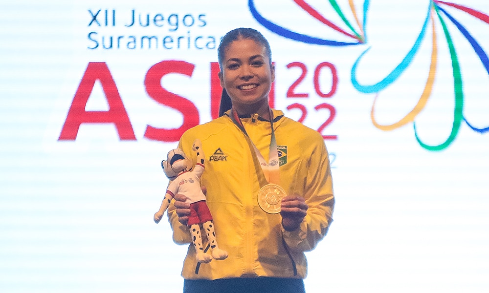 Nicole Mota caratê medalha de ouro kata jogos sul-americanos assunção 2022 prata bronze