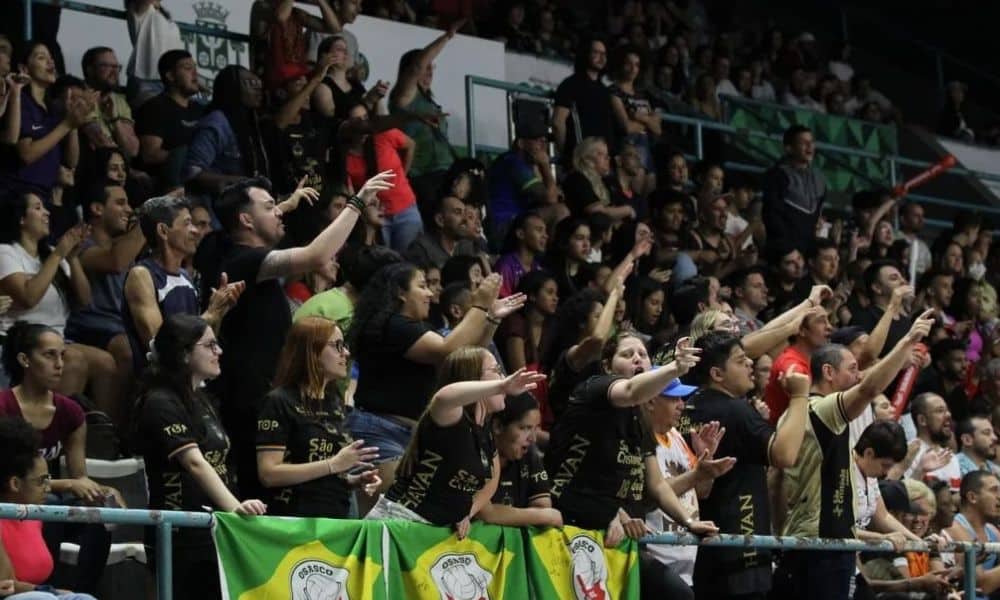 Osasco São Cristóvão Saúde acabou com a invencibilidade do Gerdau Minas na Superliga Feminina de vôlei Ginásio Liberatti