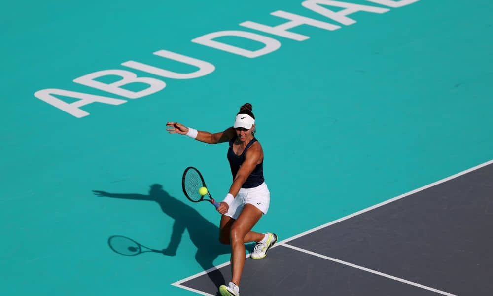Bia Haddad Maia vence mais uma no WTA 500 de Abu Dhabi