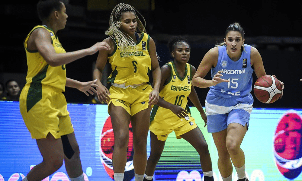 FADU - Primeira vitória no basquetebol feminino nos Jogos Mundiais  Universitários