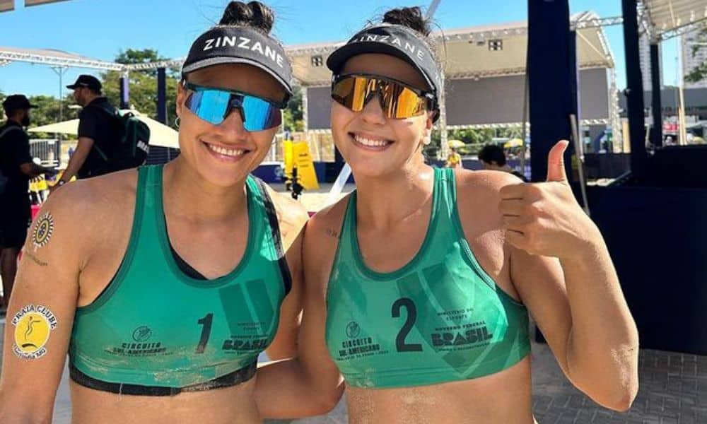 Brasileiras Tainá e Victoria em ação no Circuito Sul-Americano de vôlei de praia (Reprodução/Instagram/@viclopes2)