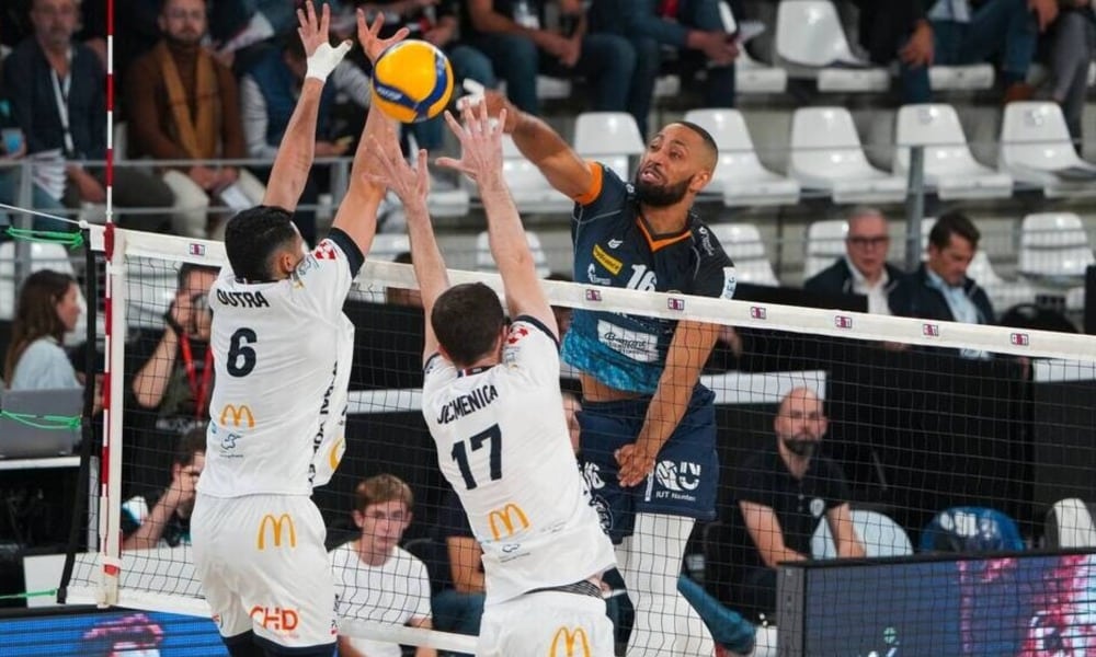 Eduardo Chizoba atuando pela Nantes da França (David Chapet)