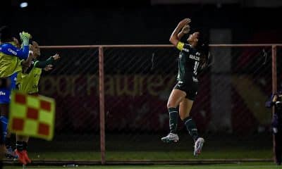 Bia Zaneratto marca o único gol da partida para o Palmeiras