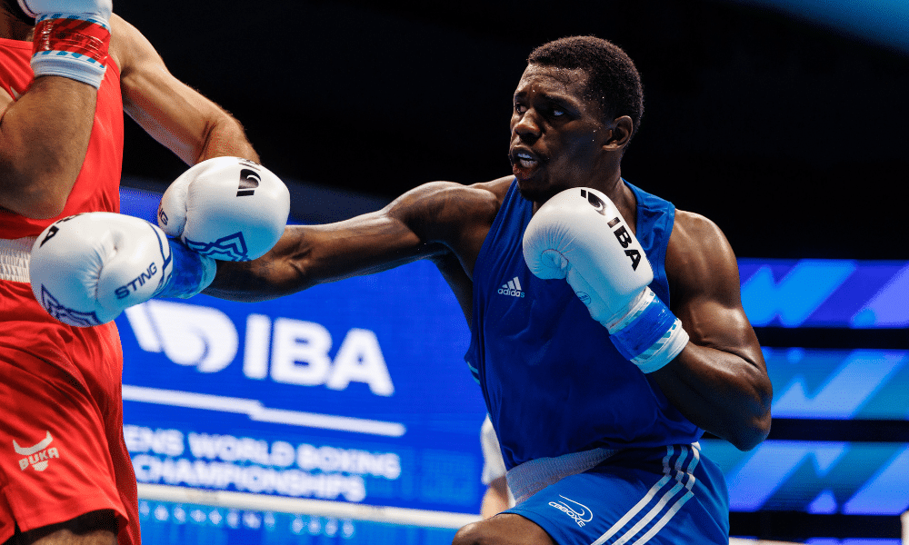 Wanderley Pereira em ação no Mundial de boxe masculino