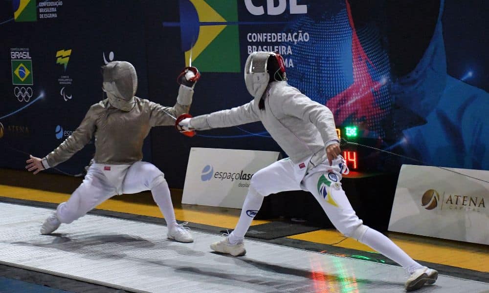 Bruno Pekelman golpeia adversário no Torneio Nacional