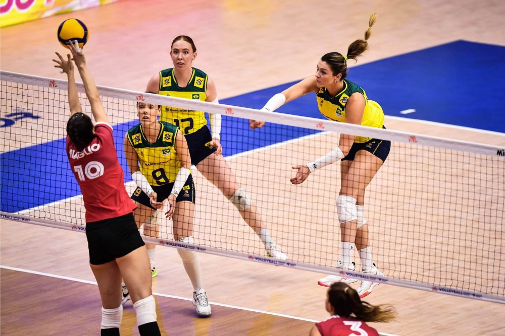 Vôlei Feminino: Brasil leva jogo para o tie-break, mas perde para o Canadá  na Liga das Nações - ISTOÉ Independente