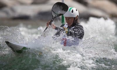 Omira Estácia, irmã de Ana Sátila, em ação na Copa do Mundo de canoagem slalom, ivrea, kauã da silva