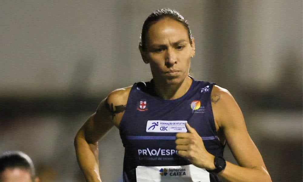 Tatiane Raquel da Silva na final dos 3000m com obstáculos do Troféu Brasil de atletismo