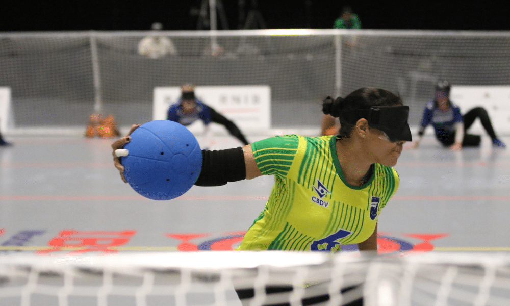 Jogadora do Brasil no goalball feminino dos Jogos Mundiais da IBSA