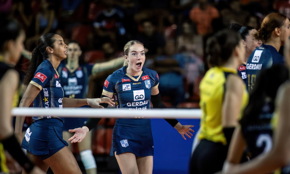 Kisy no jogo Minas x Mackenzie no Campeonato Mineiro de vôlei feminino