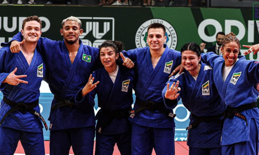 Brasil derruba favorita Itália no tie-break no Mundial de vôlei feminino