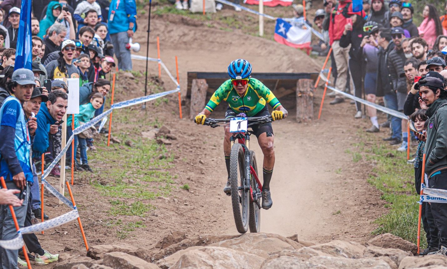 Raíza Goulão MTB medalha de bronze santiago 2023 jogos pan-americanos ciclismo mountain bike, paris-2024, cross country