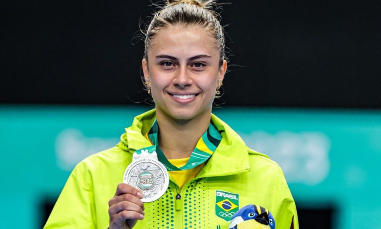 Bruna Takahashi Perde Para Atual Campeã E Fica Com A Prata