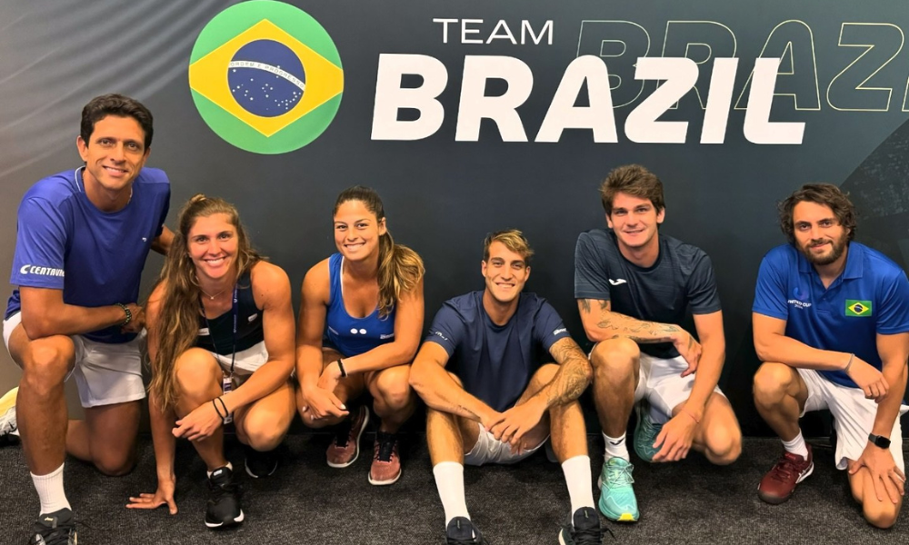 Marcelo Melo, Bia Haddad, Carol Meligeni, Felipe Meligeni e Thiago Wild após treino na United Cup