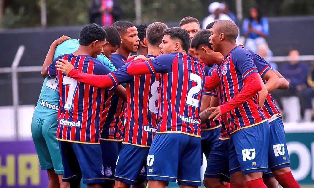 Equipe do Bahia em ação pela Copinha (Reprodução/Twitter/@ECBahia)