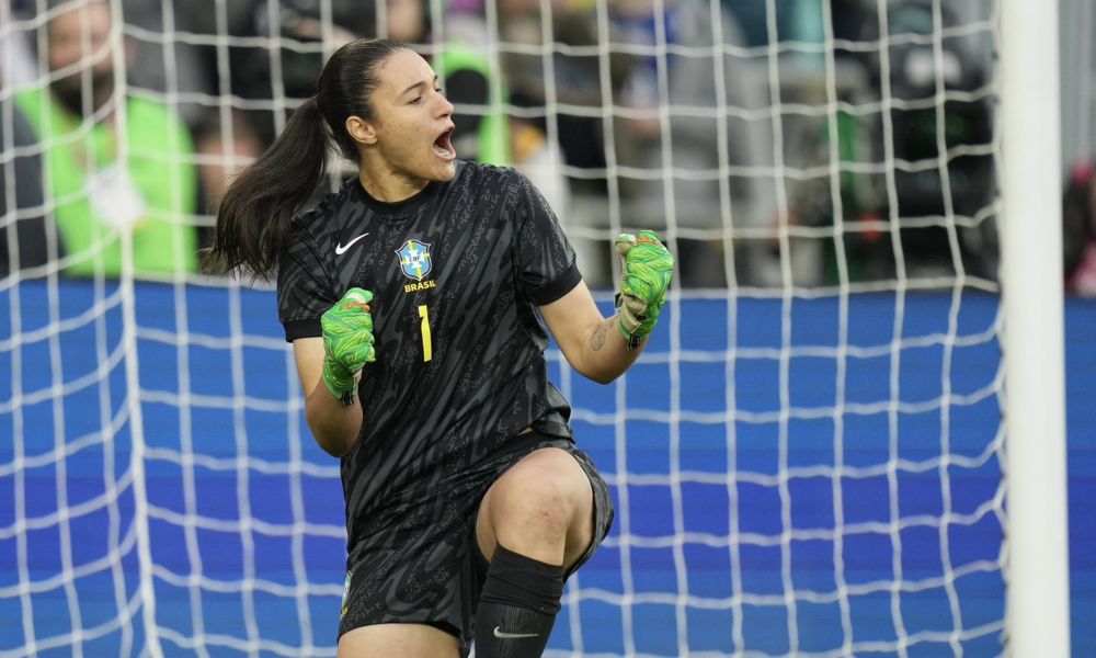 Goleira Lorena, destaque do Brasil na vitória sobre o Japão pela SheBelieves Cup (Reprodução/@USWNT)