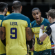 Jogadores do Brasil em quadra durante a partida contra Cuba, válida pela Liga das Nações (VNL) (Foto: Volleyball World)