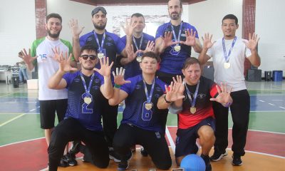 APACE comemorando o décimo título seguido do Regional do Nordestde goalball