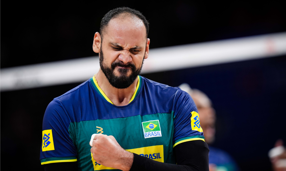 Maurício Borges cara de frustrado em jogo do Brasil contra o Canadá na Liga das Nações de vôlei masculino