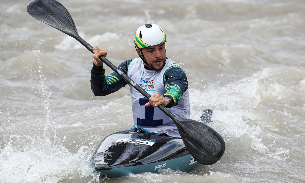 Pepê Gonçalves na etapa da Polônia da Copa do mundo de canoagem slalom na final do caiaque cross