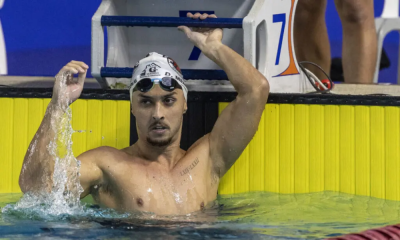 O nadador carioca Daniel Mendes, um dos estreantes que estará na Paralimpíada de Paris-2024, em bloco da piscina do CT Paralímpico após prova (Foto: Ale Cabral/CPB)