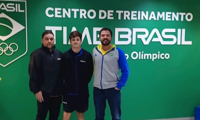 Lucas Romanski, do tênis de mesa, em período de treinamento no CT do Time Brasil