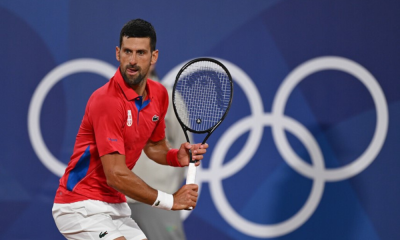 Novak Djokovic, o Djoko, em ação no tênis dos Jogos Olímpicos de Paris-2024, em Roland Garros, onde Guga brilhou