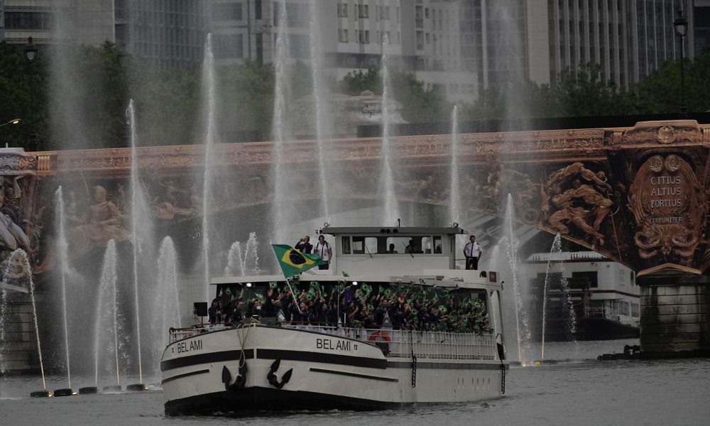 Cerimônia de abertura dos jogos de paris 2024 desfile brasil