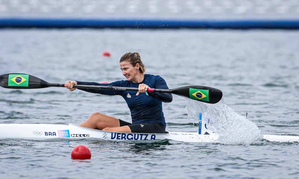 Ana Paula Vergutz, de Cascavel, em ação na canoagem velocidade dos Jogos Olímpicos de Paris-2024