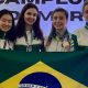 Na imagem, equipe do Brasil no sabre feminino, que conquistou ouro no Sul-Americano.