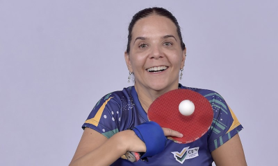 Carla Maia, atleta do tênis de mesa paralímpico