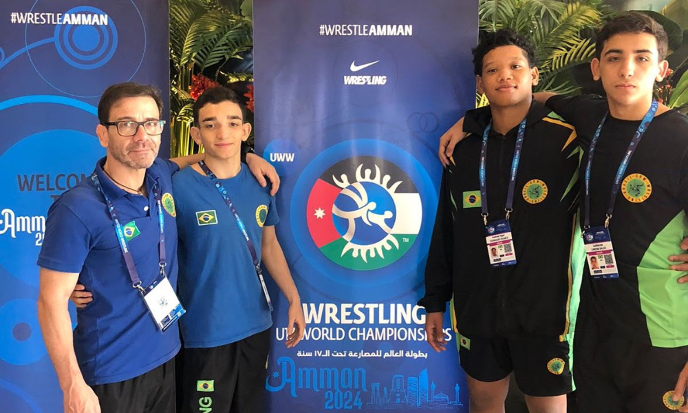 Delegação brasileira do Mundial sub-17 de wrestling