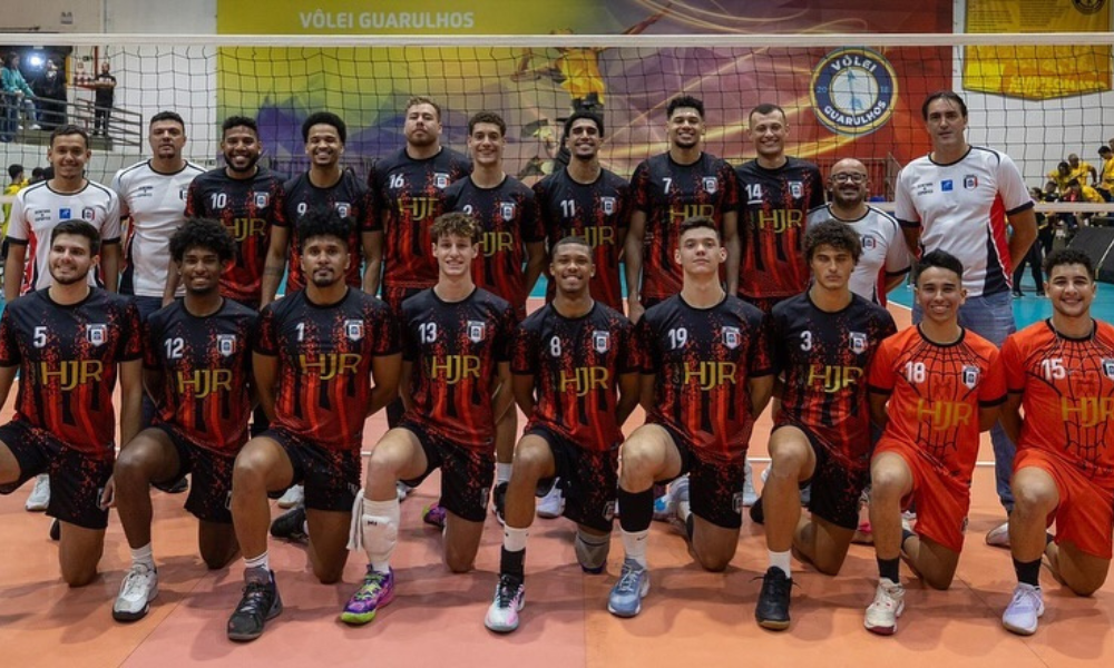 Equipe do Praia Grande, estreante no Paulista Masculino de vôlei (Foto: Fred Casagrande)