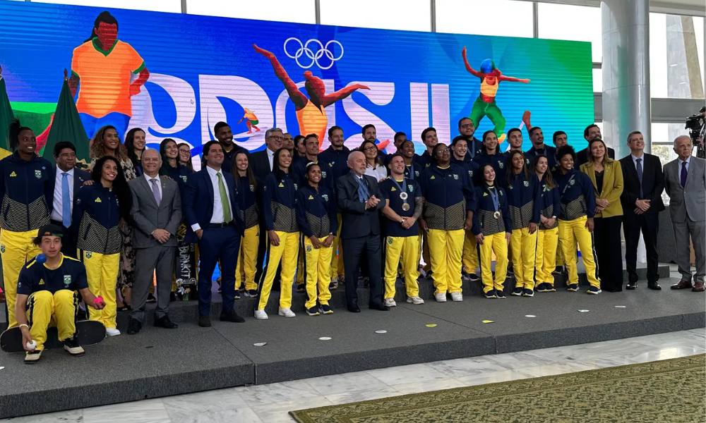 Encontro dos medalhistas nos Jogos Olímpicos de Paris-2024 com o presidente Lula (Divulgação/COB)