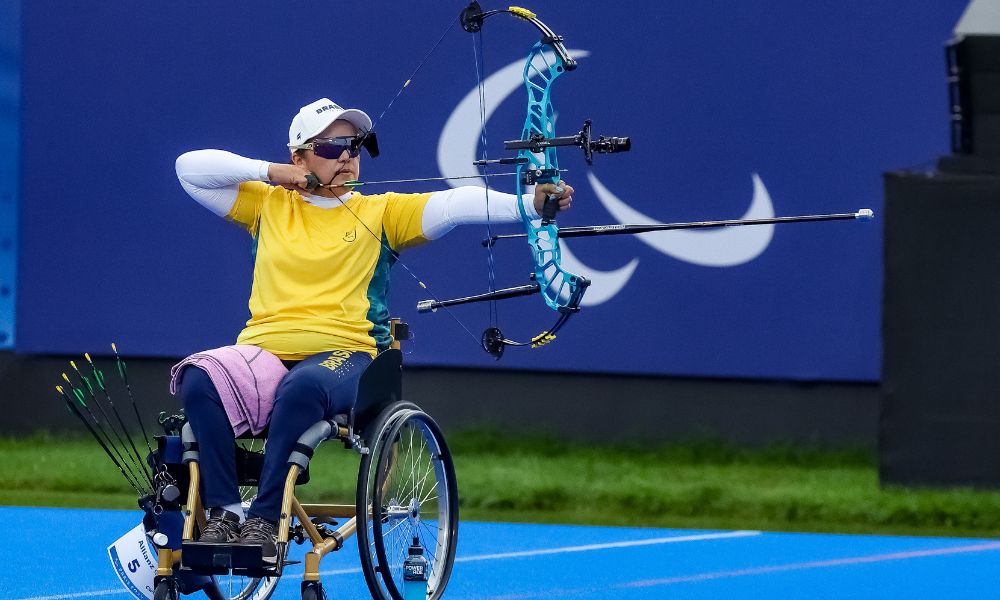 Jane Karla foi eliminada nas quartas de final do tiro com arco nos Jogos Paralímpicos de Paris-2024